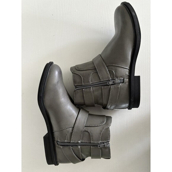 Rocket Dog Boots Womens 6.5 Casual Side Zip Moto Ankle Bootie Grey Faux Leather - Picture 5 of 8